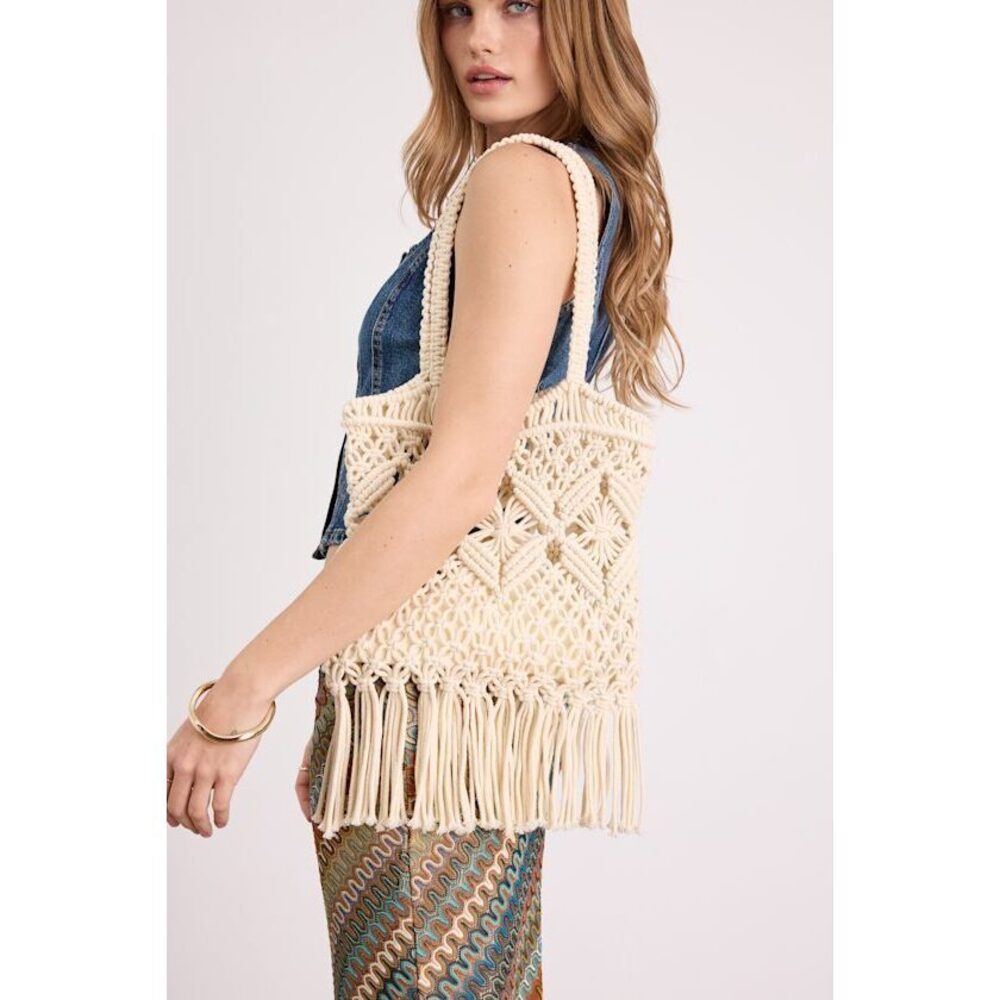 Lulus Cambria Ivory Macrame Fringe Tote Bag White - Size One Size